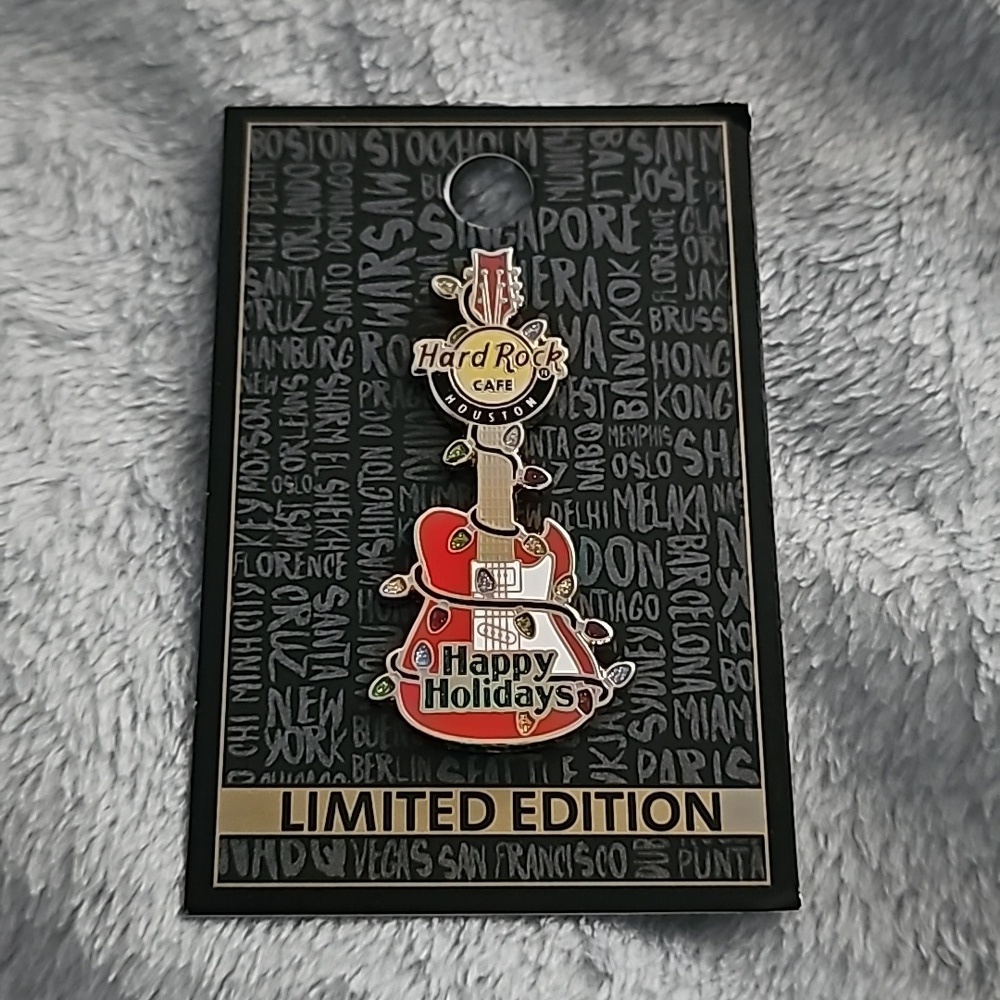 NWT - Hard Rock Cafe - Houston - Limited Edition Holiday Guitar Pin